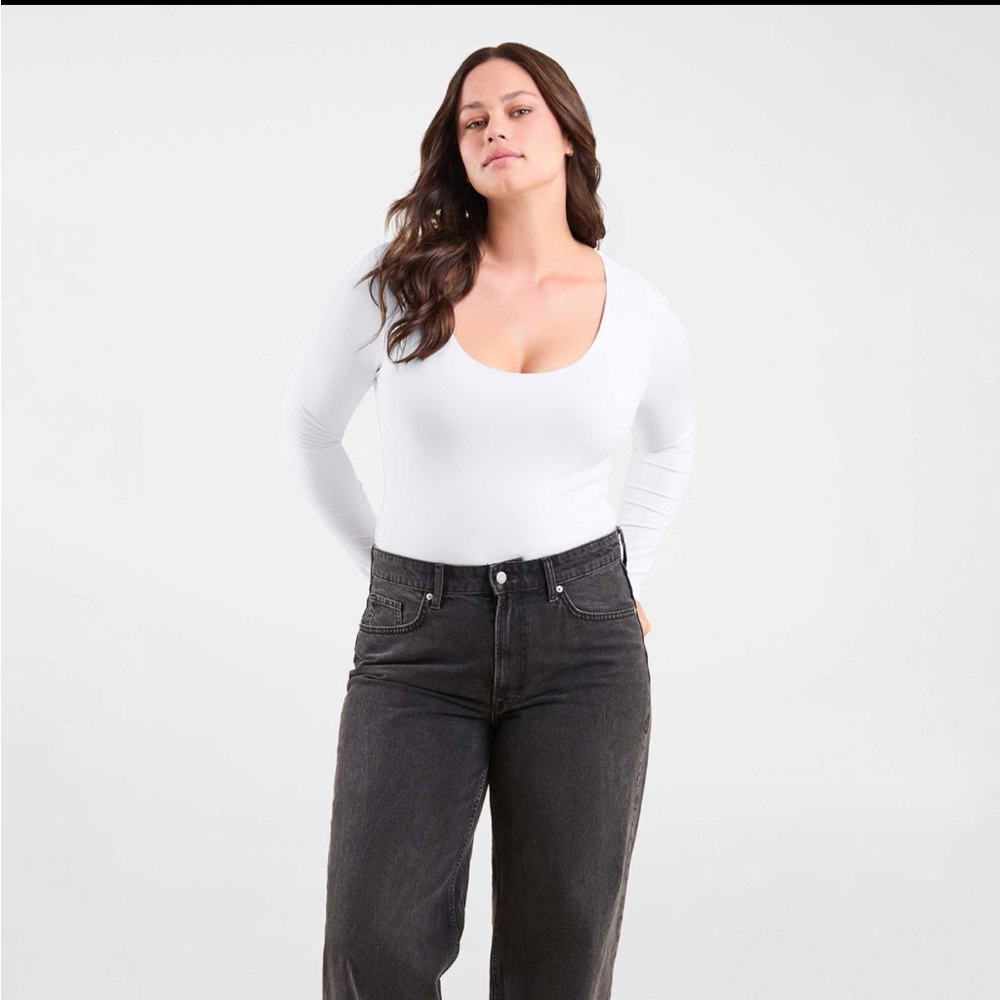 Nuuds White Long Sleeve Scoop Neck Bodysuit
